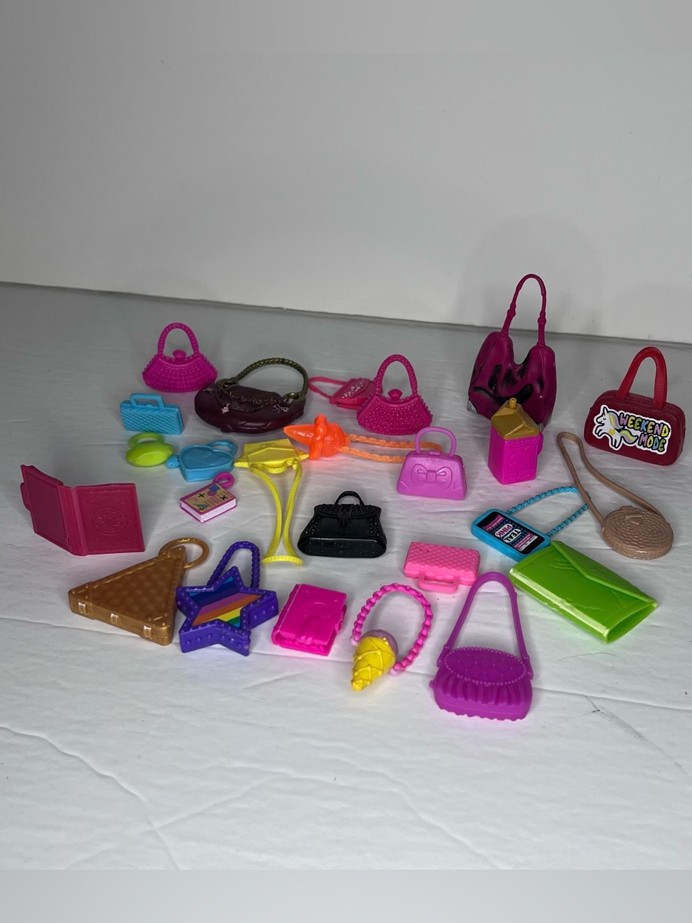 Barbie and Barbie My Scene Purse Handbag Books and Accessories lot of 25 Items